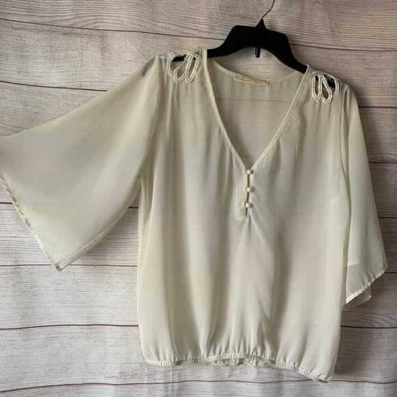 Sweet Rain Off-White Blouse with Beaded Cutout Shoulders V-Neck 3/4 Sleeves - Picture 4 of 16
